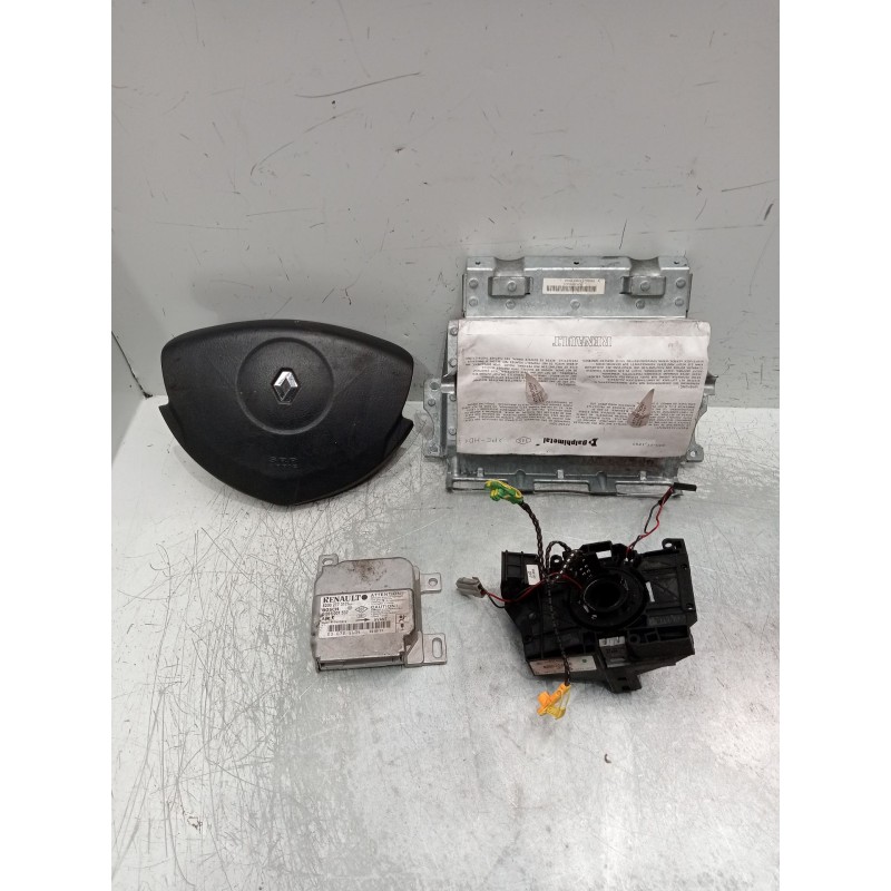 Recambio de kit airbag para renault clio ii (bb_, cb_) 1.5 dci (b/cb08) referencia OEM IAM 8200277317 0285001537 