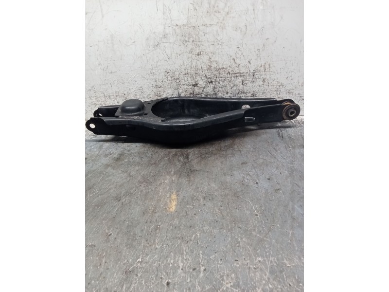 Recambio de brazo suspension inferior trasero izquierdo para lexus nx (_z1_) 300h awd (ayz15) referencia OEM IAM   