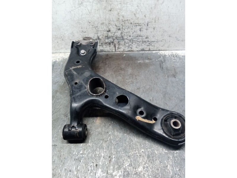 Recambio de brazo suspension inferior delantero izquierdo para lexus nx (_z1_) 300h awd (ayz15) referencia OEM IAM   