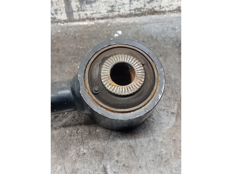 Recambio de brazo suspension inferior trasero izquierdo para lexus nx (_z1_) 300h awd (ayz15) referencia OEM IAM   