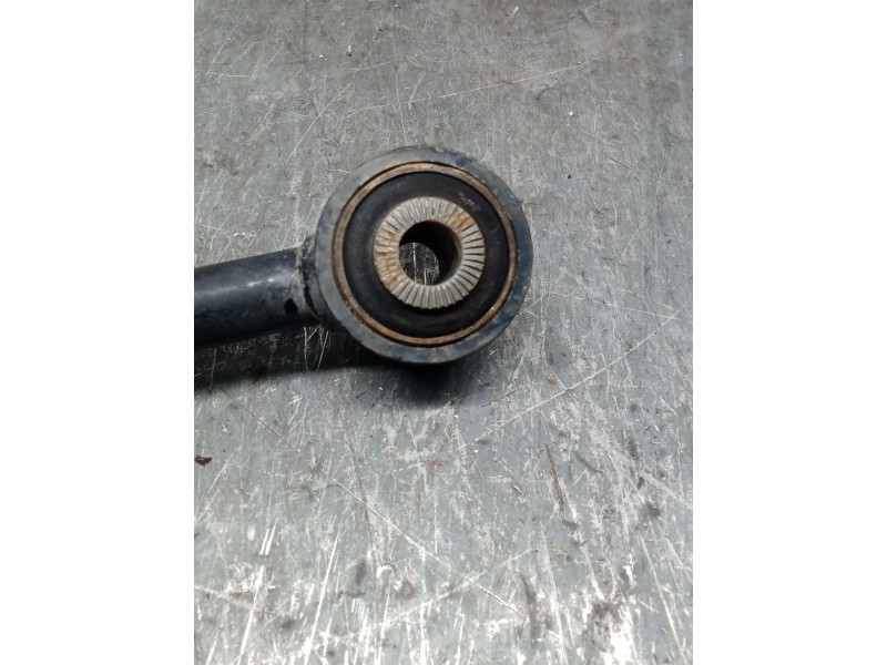 Recambio de brazo suspension inferior trasero derecho para lexus nx (_z1_) 300h awd (ayz15) referencia OEM IAM   