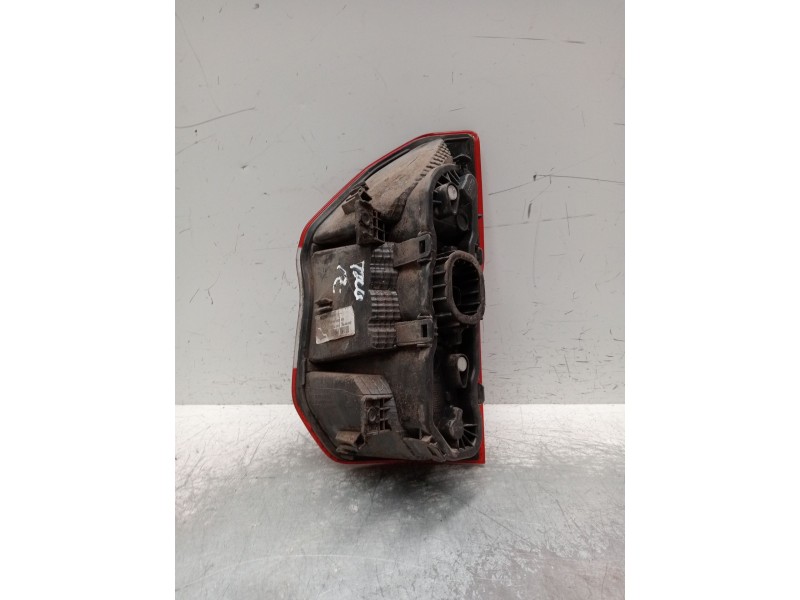 Recambio de piloto trasero izquierdo para ford transit courier b460 monospace 1.5 tdci referencia OEM IAM ET7613405AD 16639F 