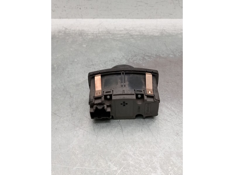 Recambio de mando luces para ford transit courier b460 monospace 1.5 tdci referencia OEM IAM 10107132 AV1T13D061CC Interruptor