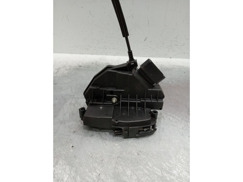 Recambio de motor cierre centralizado delantero derecho para ford transit courier b460 monospace 1.5 tdci referencia OEM IAM BM5