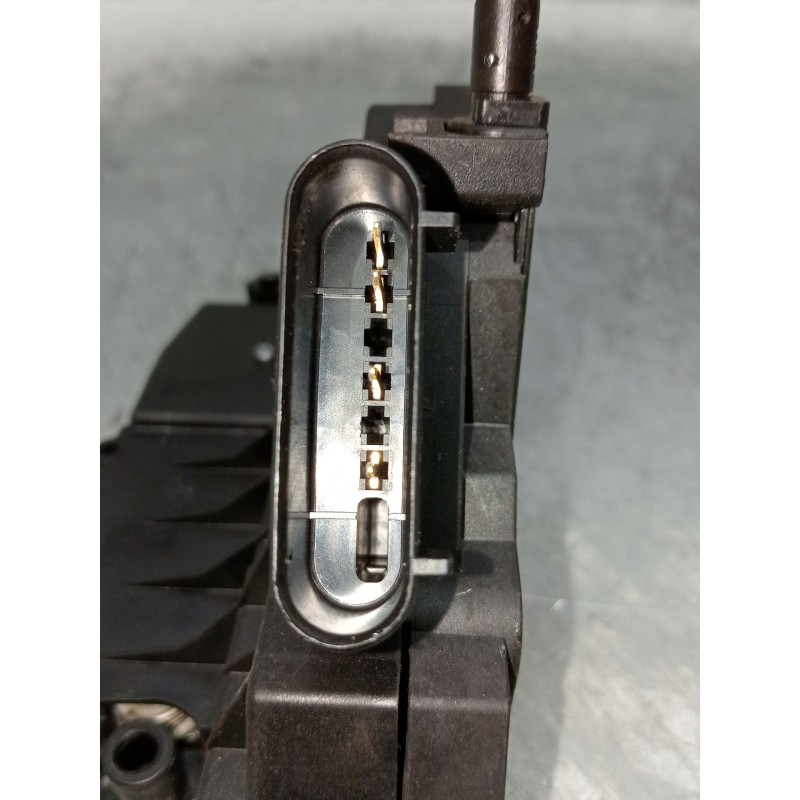 Recambio de motor cierre centralizado delantero derecho para ford transit courier b460 monospace 1.5 tdci referencia OEM IAM BM5