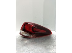 Recambio de piloto trasero derecho para kia carens ( ) referencia OEM IAM 92402A4  