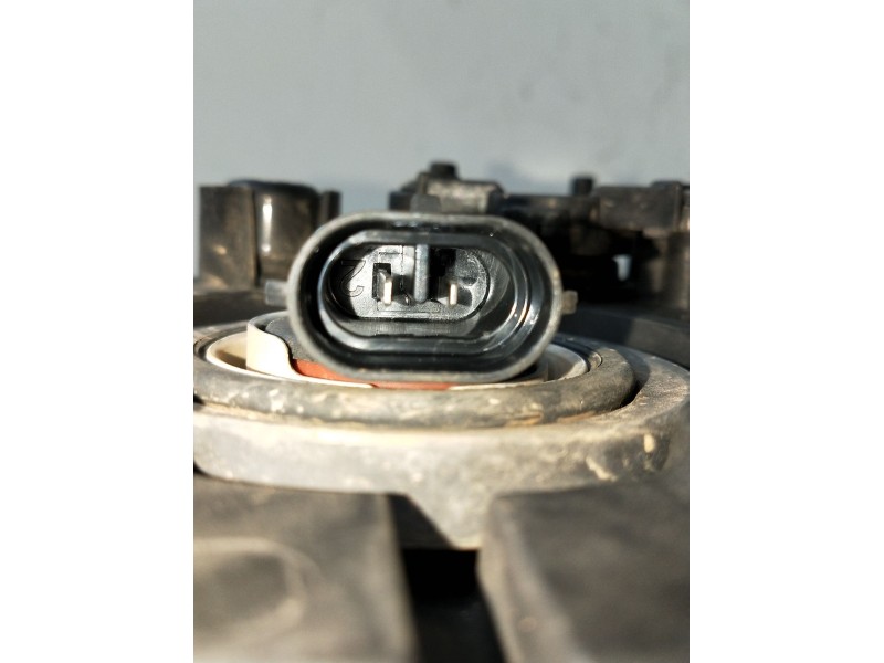 Recambio de faro antiniebla derecho para kia carens ( ) referencia OEM IAM 92202A4500  