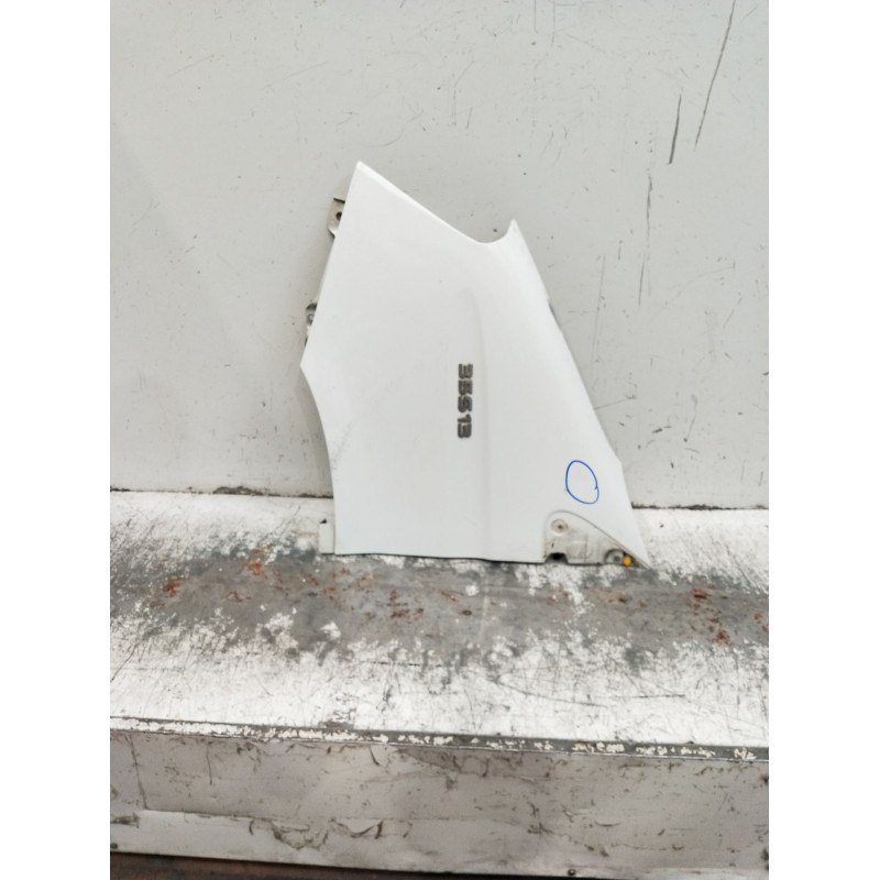 Recambio de aleta delantera izquierda para iveco daily v furgoneta 29s13, 29l13, 35c13, 35s13, 40c13, 40s13 referencia OEM IAM  