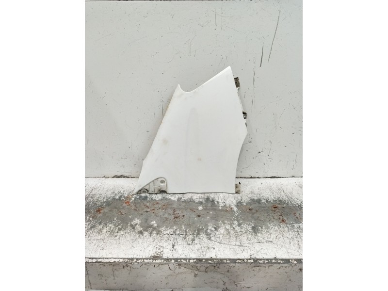 Recambio de aleta delantera derecha para iveco daily v furgoneta 29s13, 29l13, 35c13, 35s13, 40c13, 40s13 referencia OEM IAM   