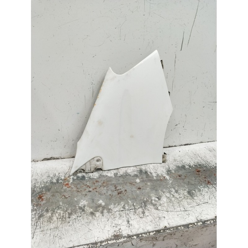 Recambio de aleta delantera derecha para iveco daily v furgoneta 29s13, 29l13, 35c13, 35s13, 40c13, 40s13 referencia OEM IAM   