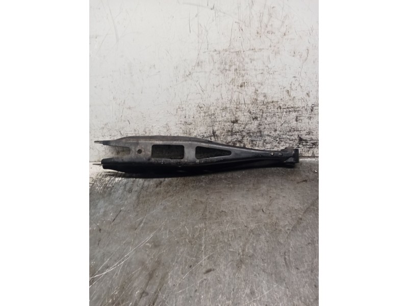Recambio de brazo suspension inferior trasero derecho para subaru outback (br) 2.0 d awd (brd) referencia OEM IAM   