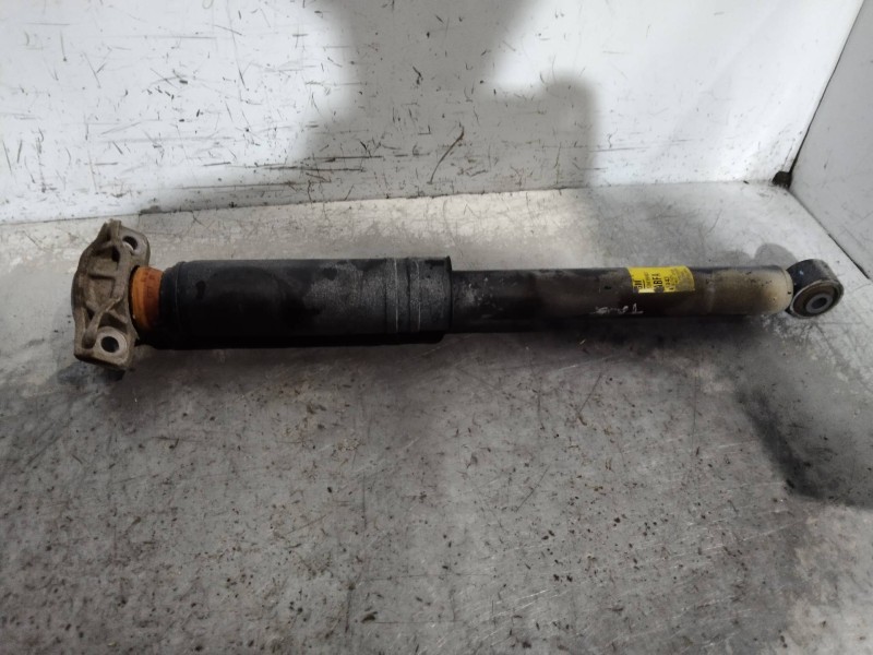 Recambio de amortiguador trasero derecho para opel zafira tourer excellence referencia OEM IAM 13419907  