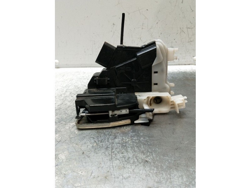 Recambio de motor cierre centralizado delantero izquierdo para kia carens ( ) referencia OEM IAM 81310A4010 5P 