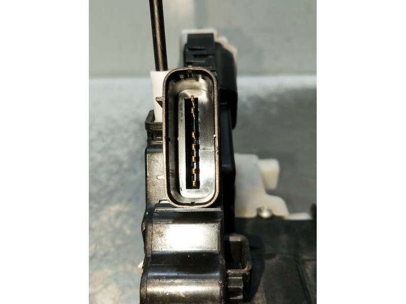 Recambio de motor cierre centralizado delantero izquierdo para kia carens ( ) referencia OEM IAM 81310A4010 5P 