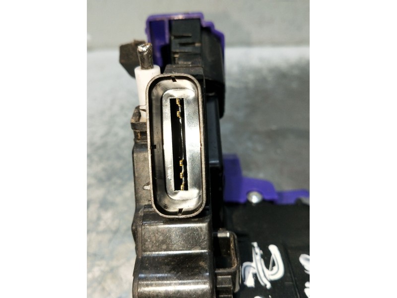 Recambio de motor cierre centralizado trasero izquierdo para kia carens ( ) referencia OEM IAM 81410A4030 5P 