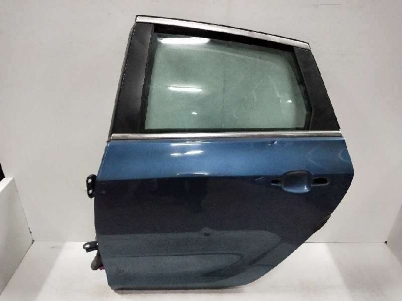 Recambio de puerta trasera izquierda para opel astra j lim. 1.7 16v cdti referencia OEM IAM  5P 
