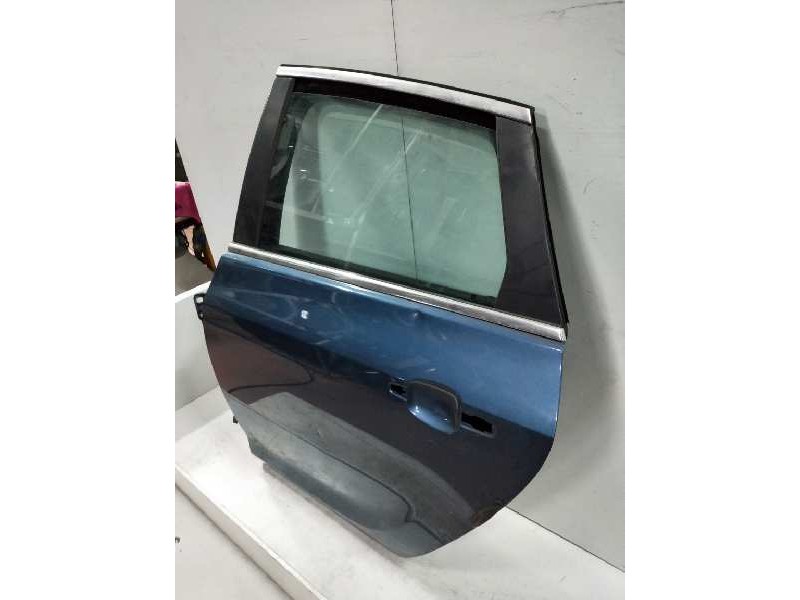 Recambio de puerta trasera izquierda para opel astra j lim. 1.7 16v cdti referencia OEM IAM  5P 
