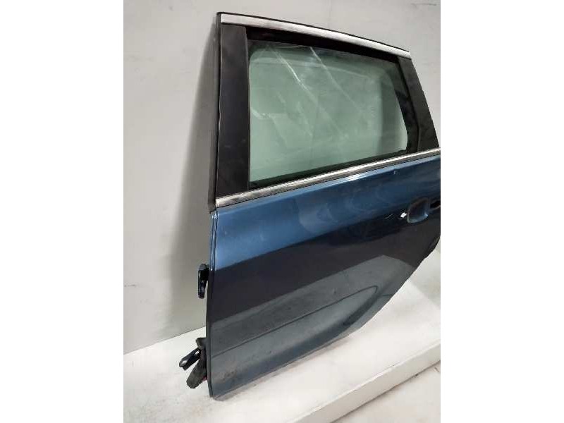 Recambio de puerta trasera izquierda para opel astra j lim. 1.7 16v cdti referencia OEM IAM  5P 
