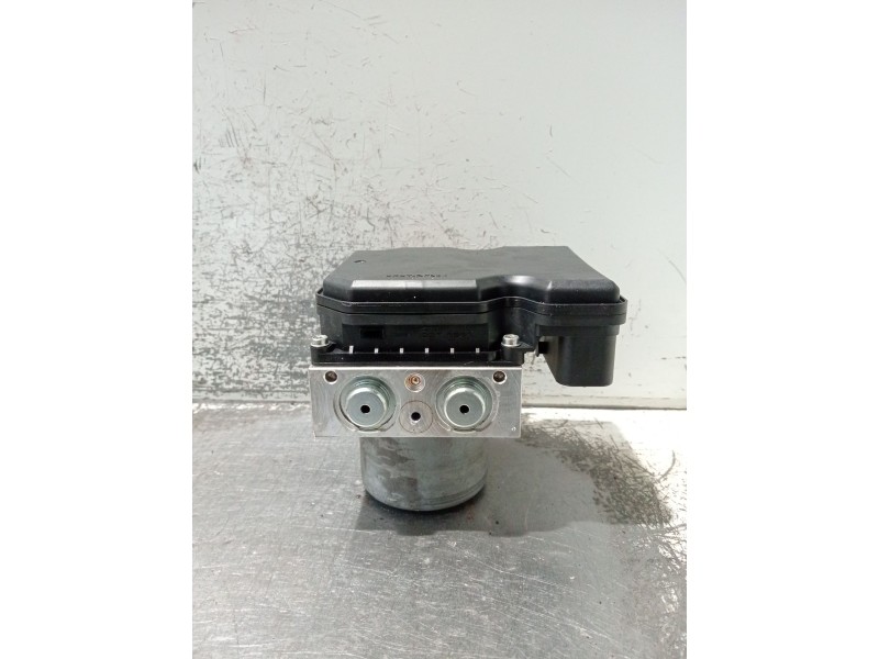 Recambio de abs para nissan leaf (ze1) electric referencia OEM IAM 476605SH5C 7261915 