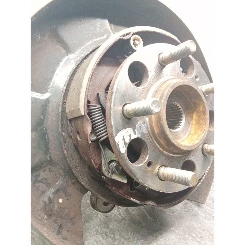 Recambio de mangueta trasera izquierda para kia sportage ii (je_, km_) 2.0 crdi referencia OEM IAM   