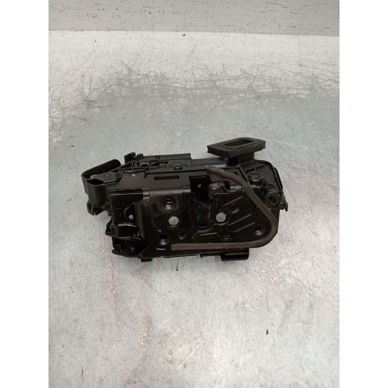 Recambio de motor cierre centralizado trasero derecho para volkswagen touran (5t1) 1.6 tdi referencia OEM IAM  5P 