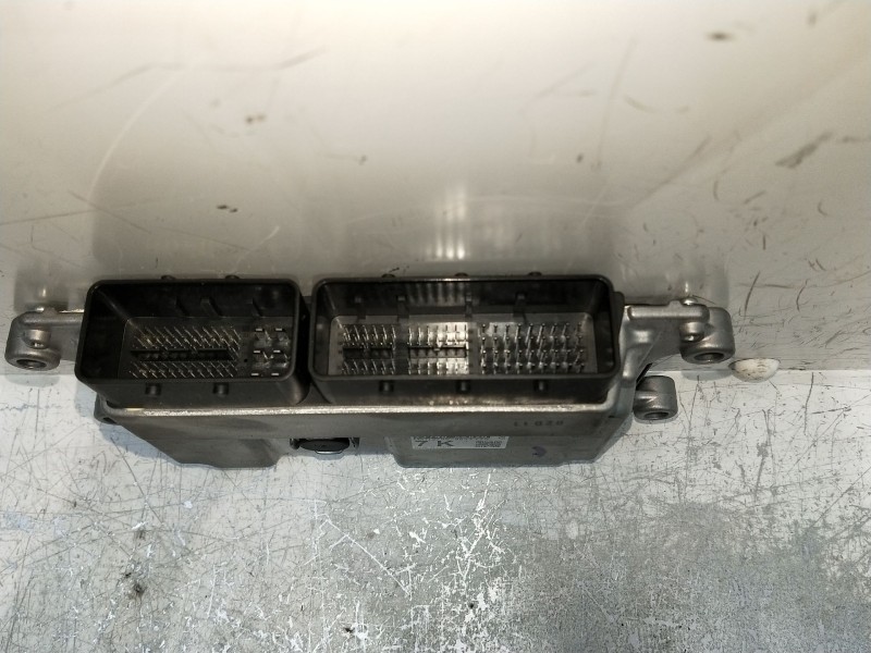 Recambio de centralita motor uce para nissan leaf (ze1) electric referencia OEM IAM 237405SR2D MB1127009603 