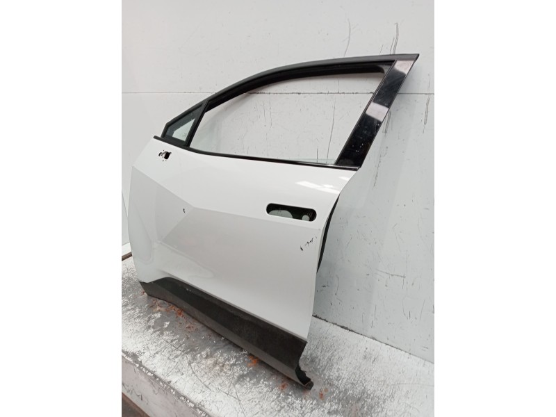 Recambio de puerta delantera izquierda para toyota c-hr (_x1_) 2.0 hybrid (maxh10) referencia OEM IAM  5P 