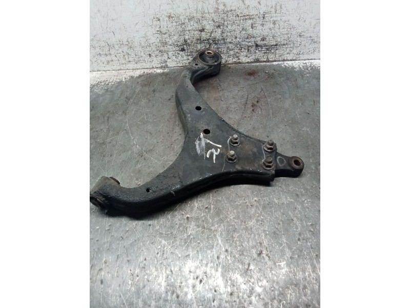 Recambio de brazo suspension inferior trasero izquierdo para kia sportage ii (je_, km_) 2.0 crdi referencia OEM IAM   