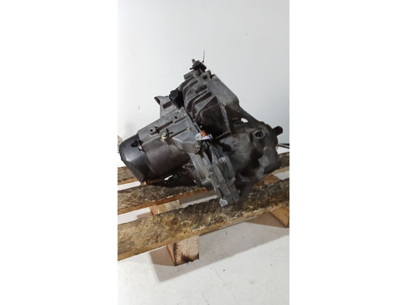 Recambio de caja cambios para renault 21 (b48_) 1.7 (b48e) referencia OEM IAM JB3959 5V C005957