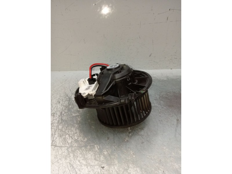 Recambio de motor calefaccion para volkswagen touran (5t1) 1.6 tdi referencia OEM IAM 3Q1819021 0130115578 