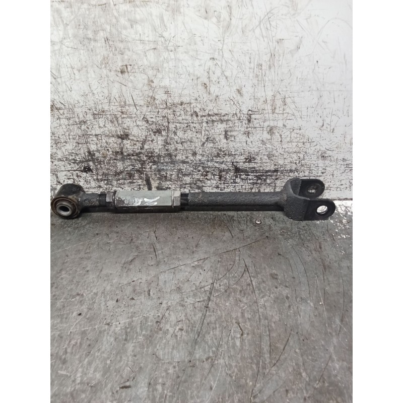 Recambio de brazo suspension inferior trasero derecho para kia sportage ii (je_, km_) 2.0 crdi referencia OEM IAM   