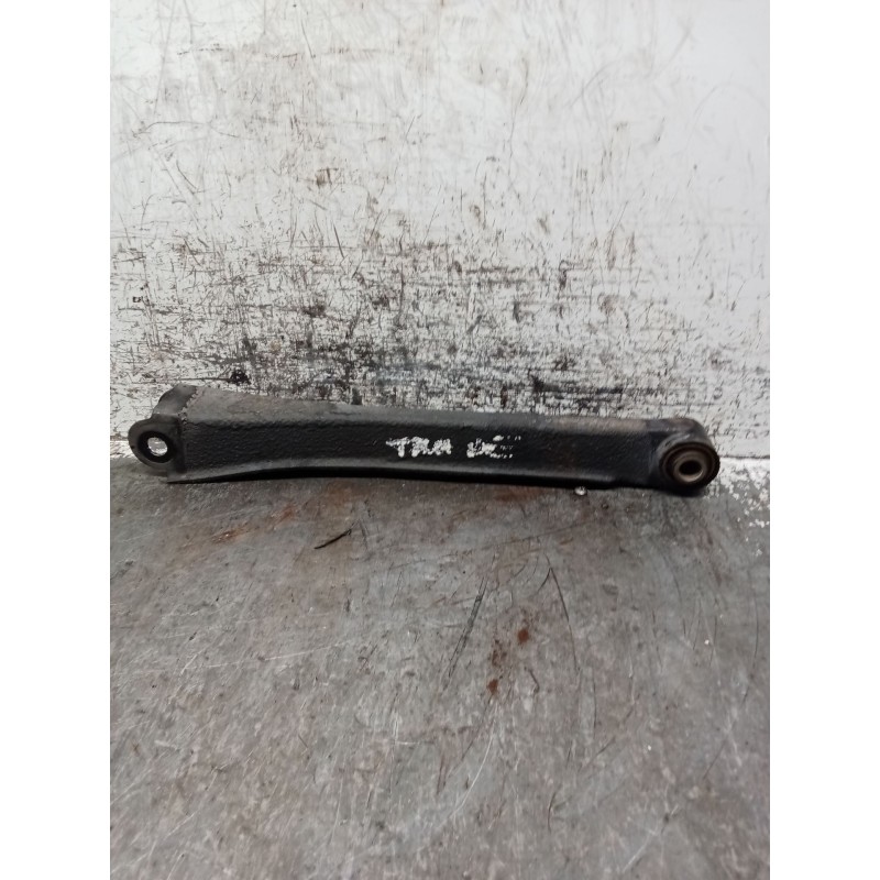 Recambio de brazo suspension inferior trasero derecho para kia sportage ii (je_, km_) 2.0 crdi referencia OEM IAM   