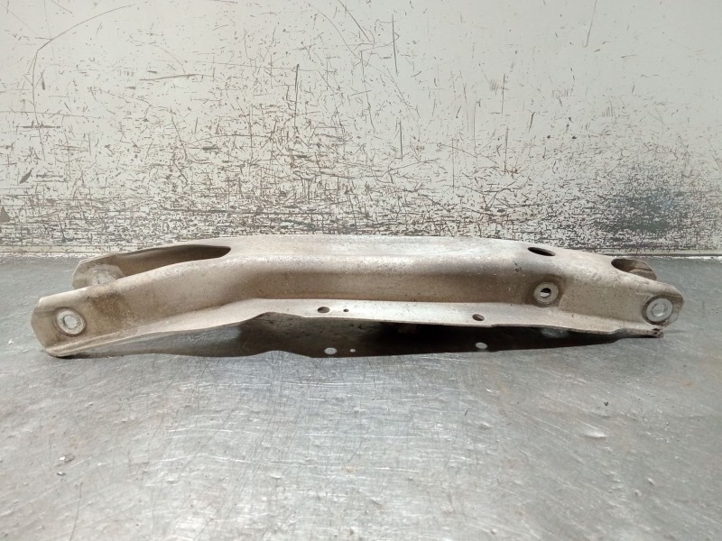 Recambio de brazo suspension inferior trasero derecho para mercedes-benz clase a (w176) a 180 cdi blueefficiency (176.012) refer