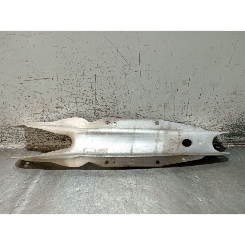 Recambio de brazo suspension inferior trasero izquierdo para mercedes-benz clase a (w176) a 180 cdi blueefficiency (176.012) ref