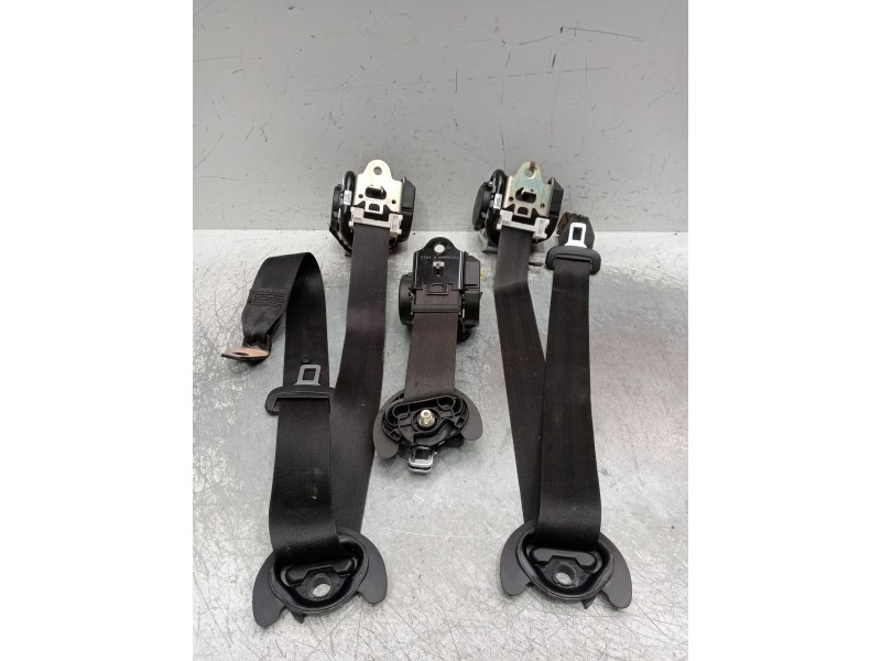 Recambio de juego cinturones trasero para volkswagen touran (5t1) 1.6 tdi referencia OEM IAM  5P 