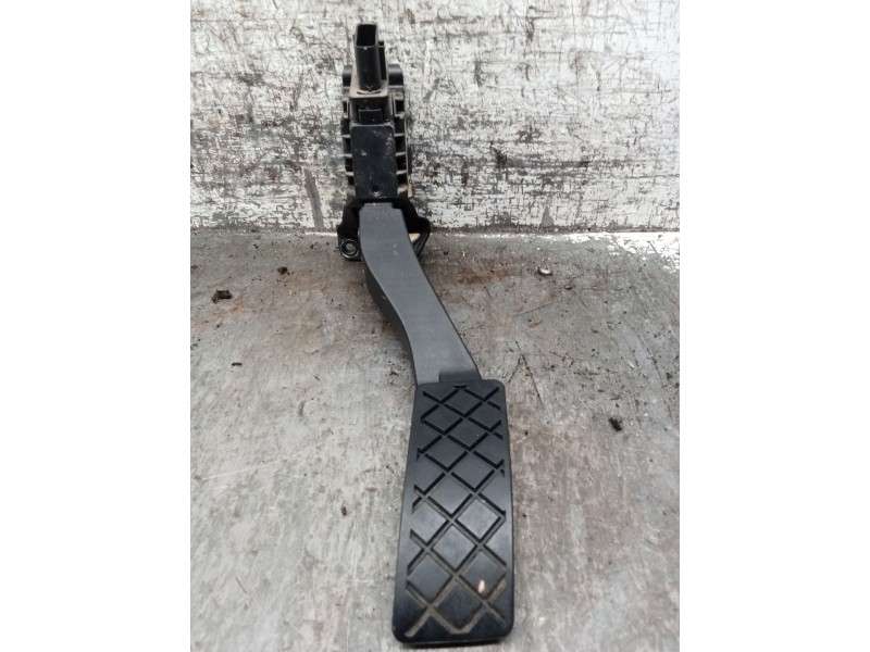 Recambio de potenciometro pedal para volkswagen touran (5t1) 1.6 tdi referencia OEM IAM 5Q1723503J  