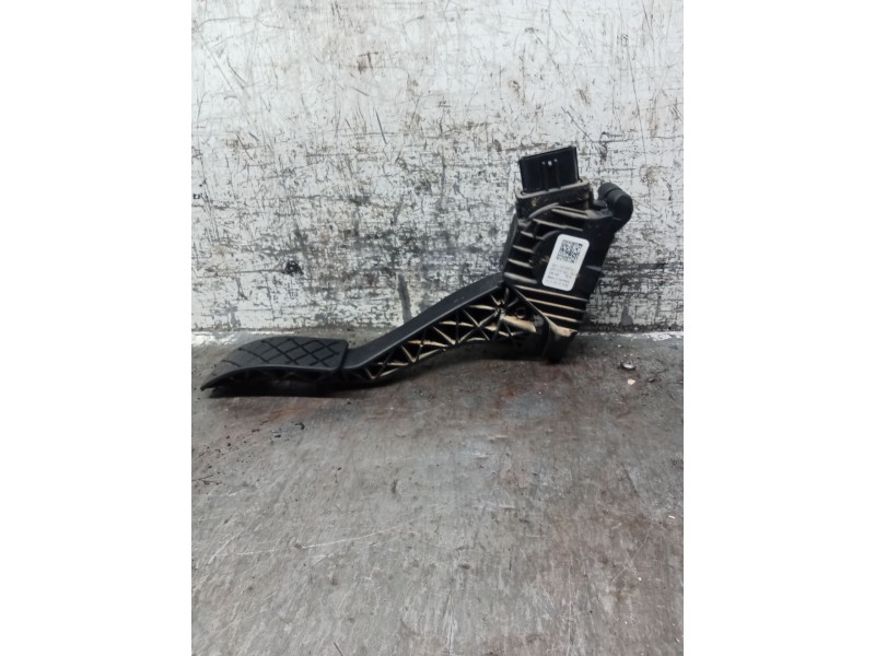 Recambio de potenciometro pedal para volkswagen touran (5t1) 1.6 tdi referencia OEM IAM 5Q1723503J  