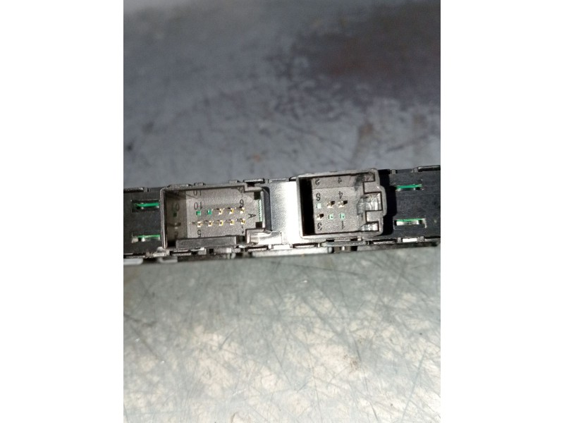 Recambio de mando multifuncion para volkswagen touran (5t1) 1.6 tdi referencia OEM IAM 5TA927132A 03498202101 