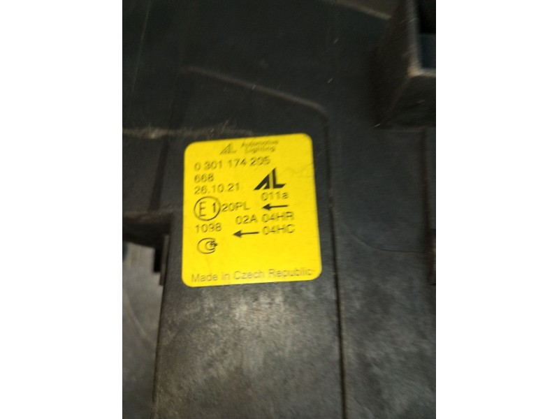 Recambio de faro izquierdo para ford mondeo iii (b5y) 2.0 tdci referencia OEM IAM 0301174205  