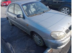 daewoo lanos del año 1999