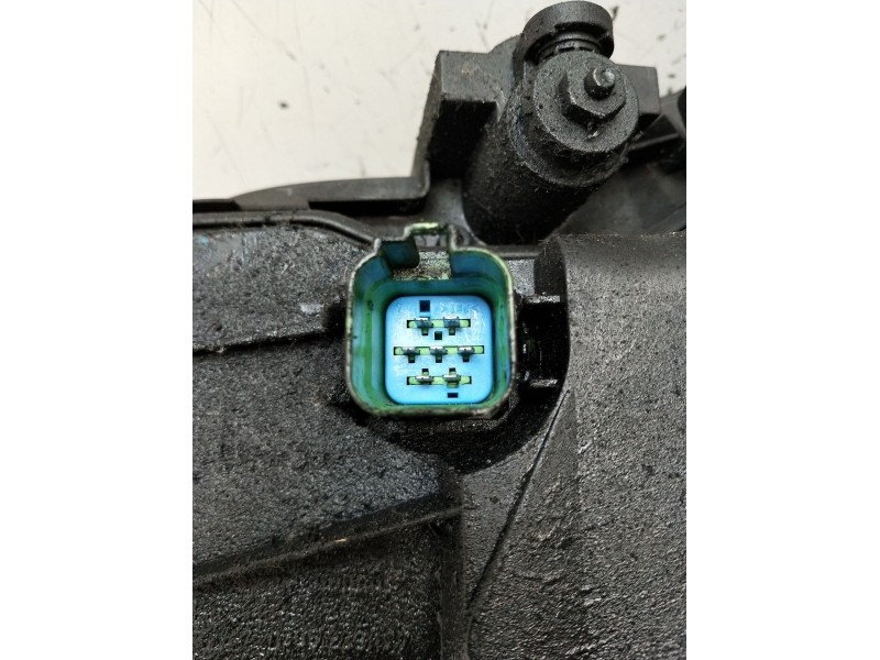 Recambio de faro derecho para ford mondeo iii (b5y) 2.0 tdci referencia OEM IAM 0301174204  