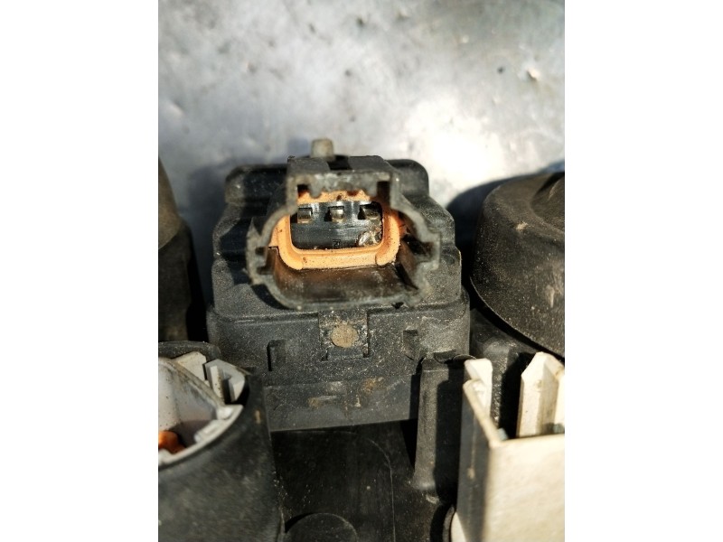 Recambio de faro izquierdo para nissan primera hatchback (p11) 1.8 16v referencia OEM IAM 89005899 260609F611 xenon