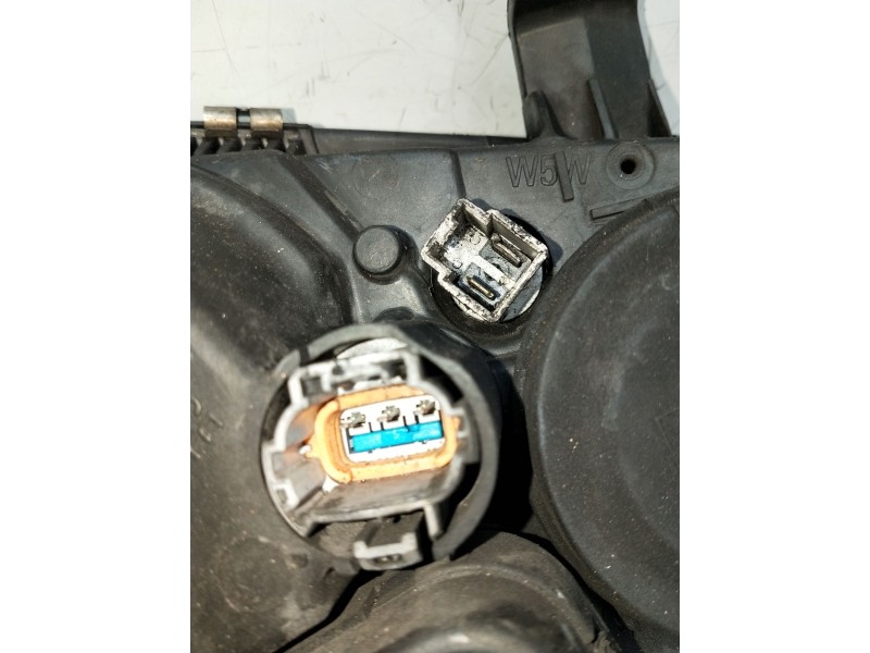 Recambio de faro izquierdo para nissan almera ii (n16) 2.2 di referencia OEM IAM 89003331 26060BN011 