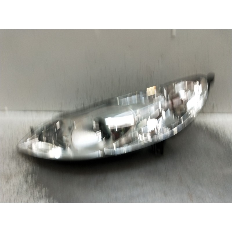 Recambio de faro izquierdo para peugeot 407 sw (6e_, 6d_) 2.0 hdi 135 referencia OEM IAM 0301213203 620890 