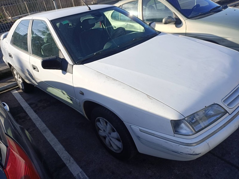 citroen xantia berlina del año 2000