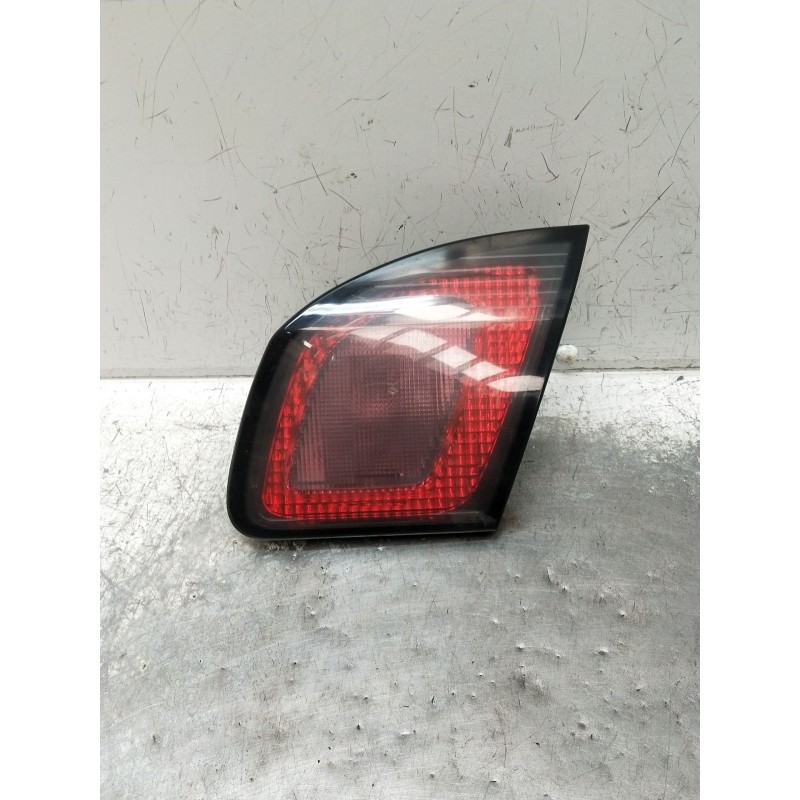 Recambio de piloto trasero derecho interior para nissan primera hatchback (p11) 1.8 16v referencia OEM IAM 89020317 265509F610 