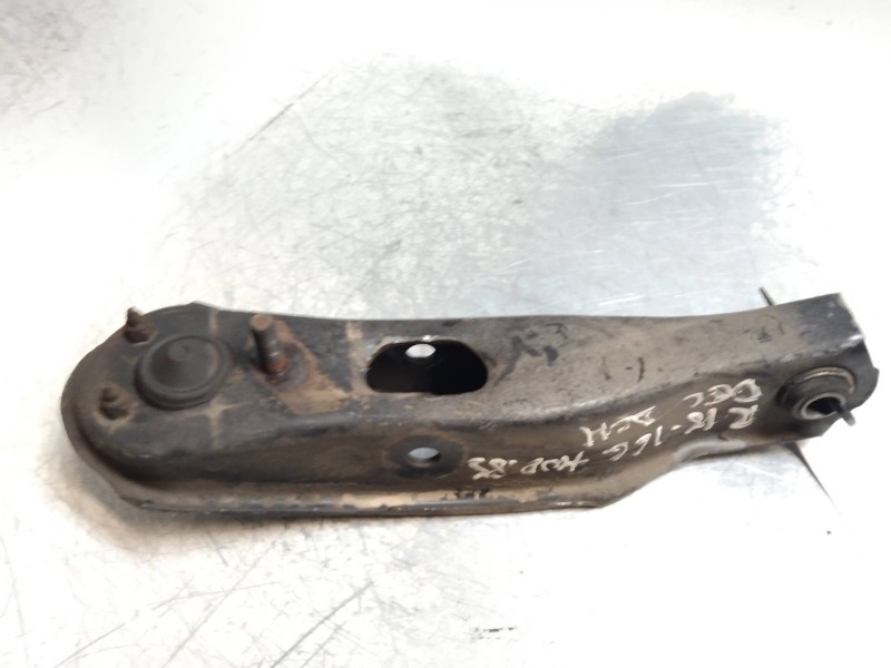Recambio de brazo suspension inferior delantero derecho para renault 18 gtl referencia OEM IAM   