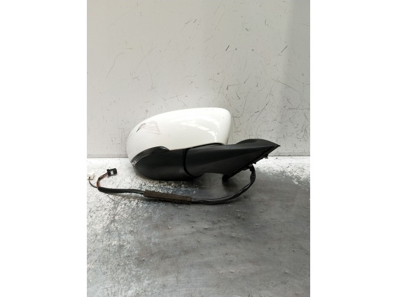Recambio de retrovisor derecho para nissan leaf (ze1) electric referencia OEM IAM 22705002 eléctrico 