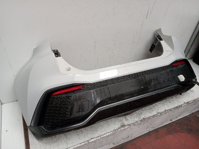 Recambio de paragolpes trasero para toyota c-hr (_x1_) 2.0 hybrid (maxh10) referencia OEM IAM   