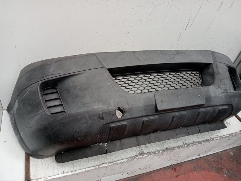 Recambio de paragolpes delantero para iveco daily v furgoneta 29s13, 29l13, 35c13, 35s13, 40c13, 40s13 referencia OEM IAM   